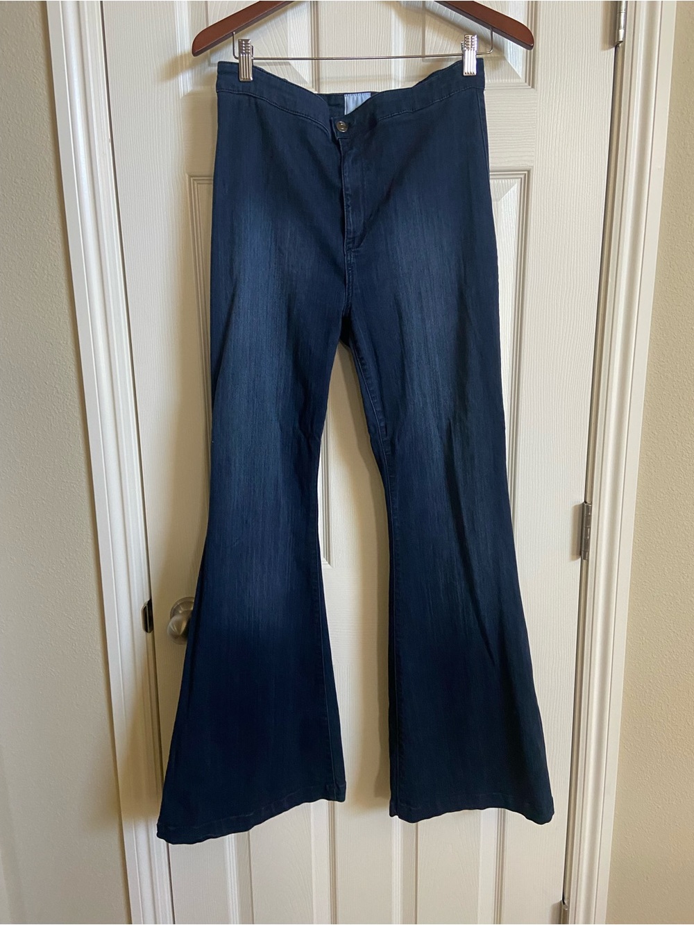 Dark Indigo Women's Jeans with Flared Waistband